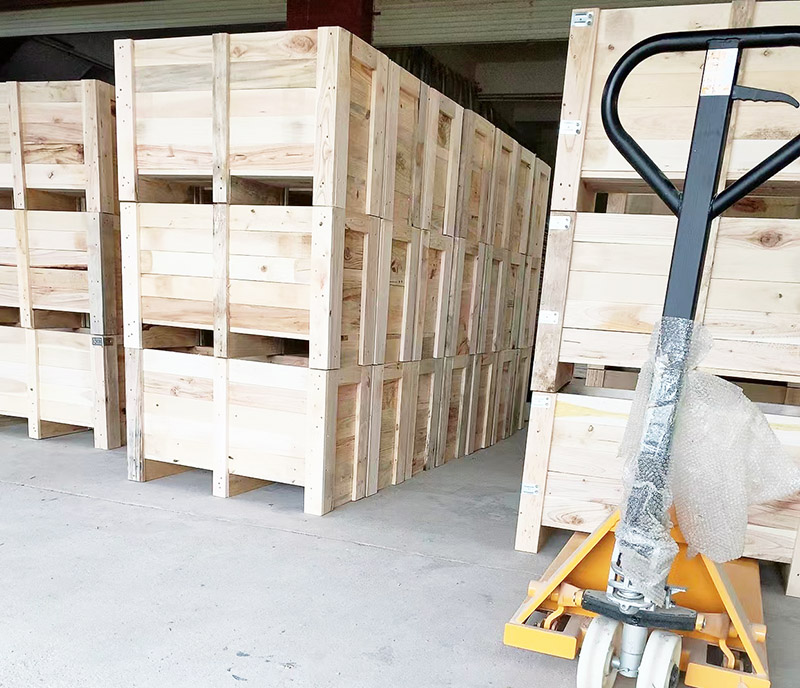 木箱、鋼帶箱、熏蒸木箱、出口木箱、大型木箱、復合木箱